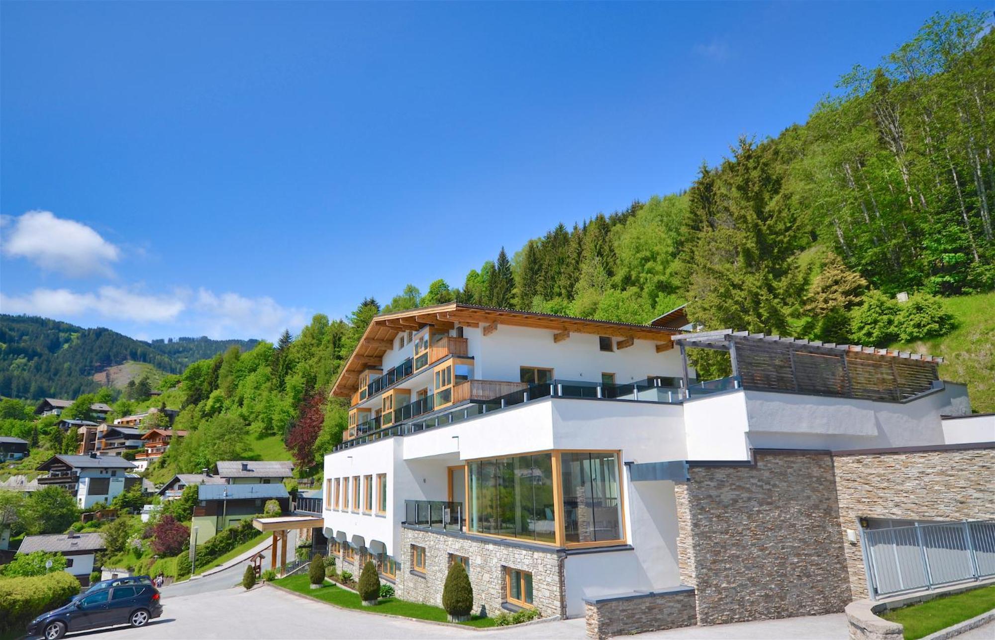 Eichenhof Top 2 - By Alpen Apartments Zell am See Exteriör bild